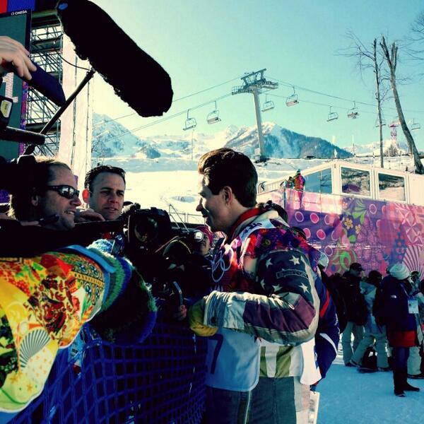 #TeamUSA action underway in Sochi! @shaun_white and the slopestyle team greeted by press after their 2nd practice