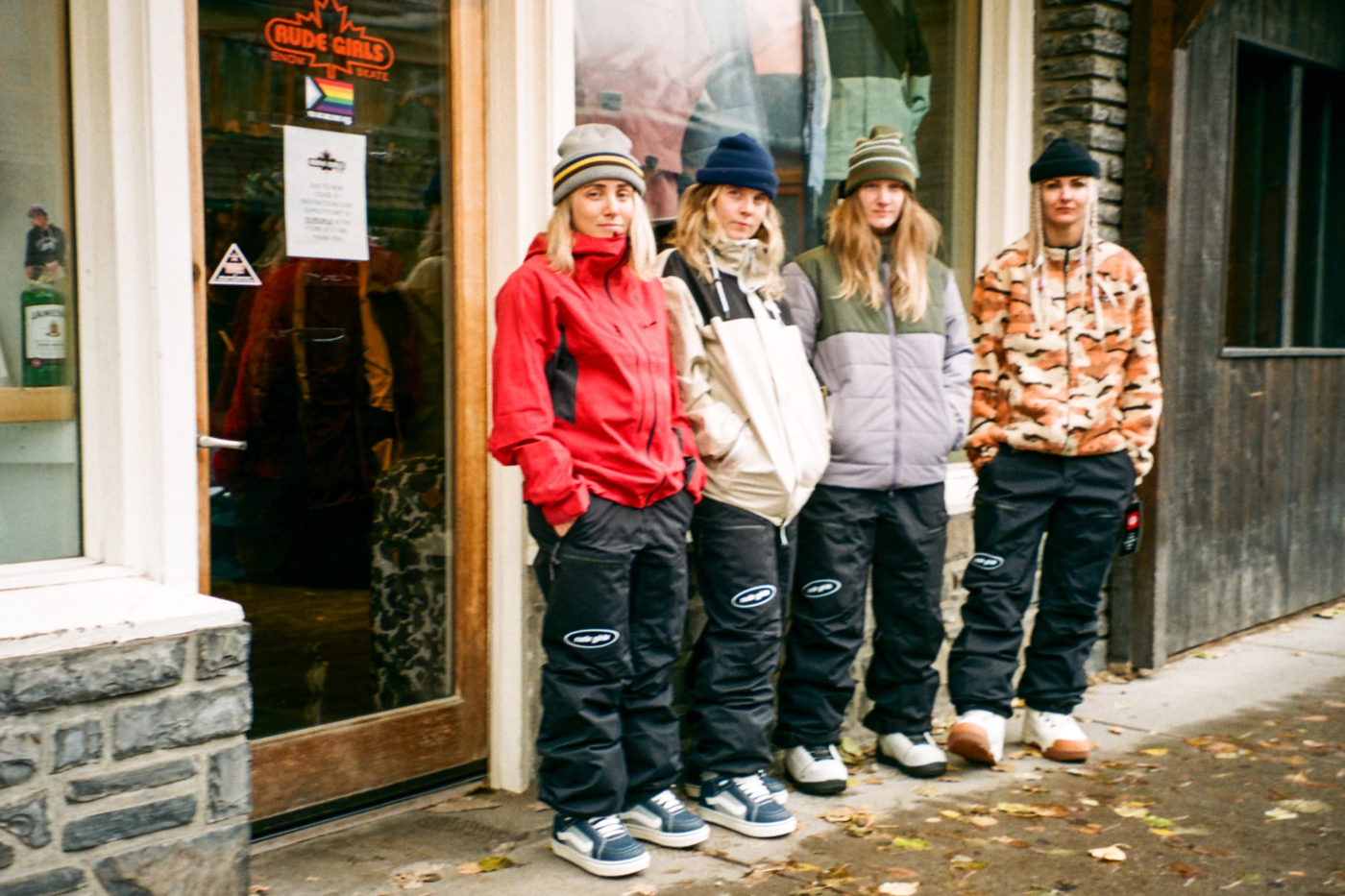 686 x Rude Girls Release Their Collab Surface Cargo Pant